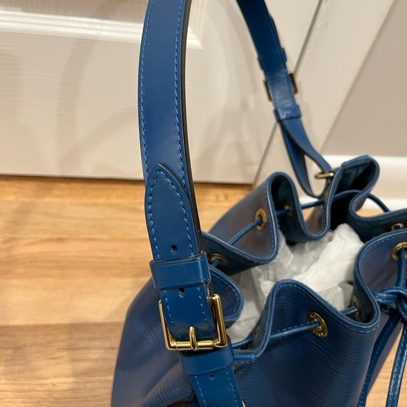 Louis Vuitton Petit Noe - Picture 12 of 15